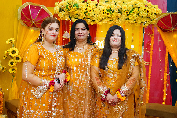 Mahnoor & Farooq Mayon 00217