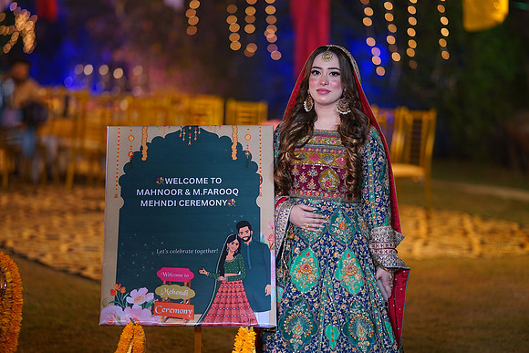 Mahnoor & Farooq Mehndi 00003
