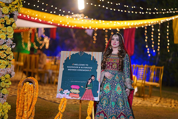 Mahnoor & Farooq Mehndi 00002