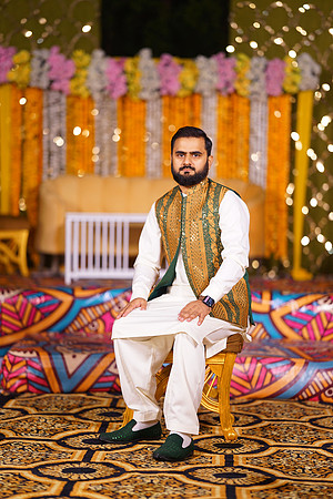 Mahnoor & Farooq Mehndi 00076