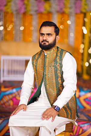 Mahnoor & Farooq Mehndi 00075