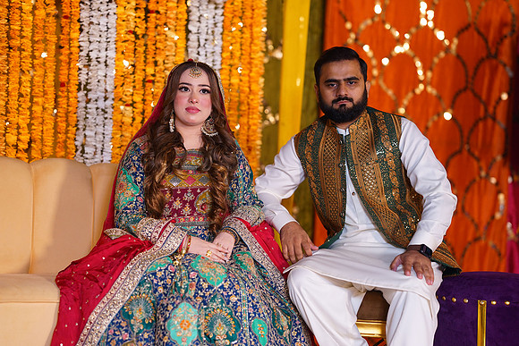 Mahnoor & Farooq Mehndi 00084