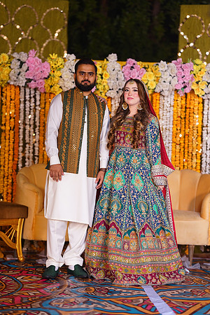 Mahnoor & Farooq Mehndi 00101