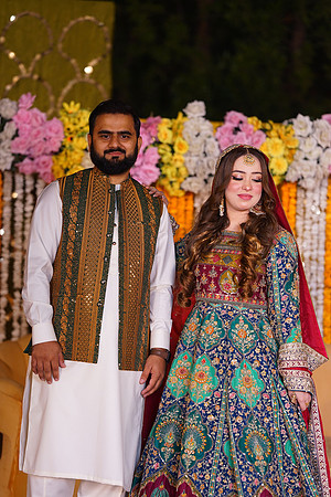 Mahnoor & Farooq Mehndi 00102