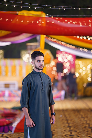 Mahnoor & Farooq Mehndi 00108