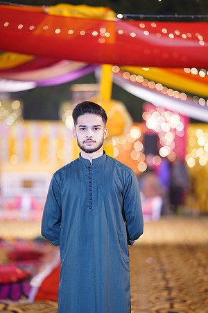Mahnoor & Farooq Mehndi 00110