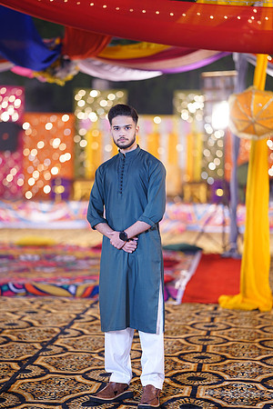 Mahnoor & Farooq Mehndi 00112