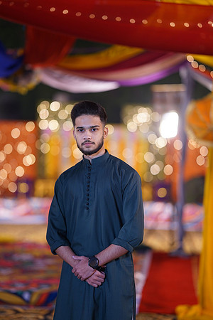 Mahnoor & Farooq Mehndi 00114