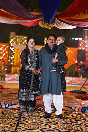 Mahnoor & Farooq Mehndi 00132