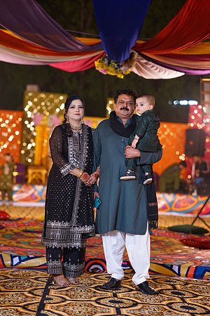 Mahnoor & Farooq Mehndi 00133