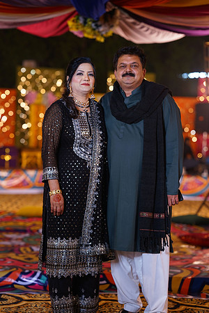 Mahnoor & Farooq Mehndi 00136