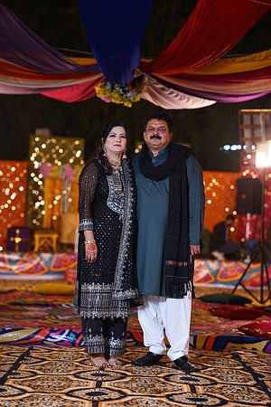 Mahnoor & Farooq Mehndi 00138