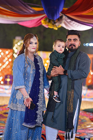 Mahnoor & Farooq Mehndi 00141