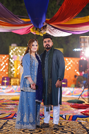 Mahnoor & Farooq Mehndi 00144