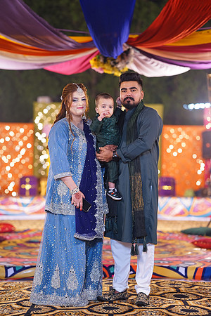 Mahnoor & Farooq Mehndi 00143