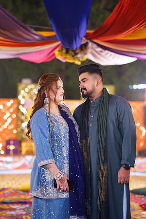 Mahnoor & Farooq Mehndi 00149