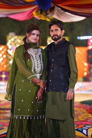Mahnoor & Farooq Mehndi 00160
