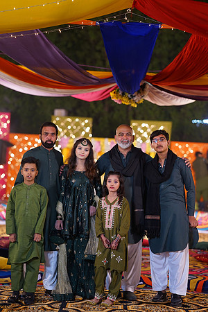 Mahnoor & Farooq Mehndi 00170