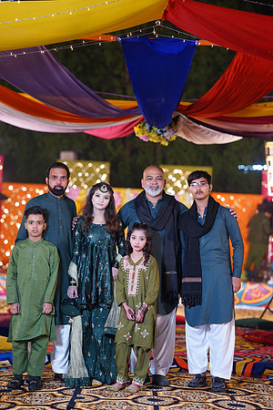 Mahnoor & Farooq Mehndi 00173