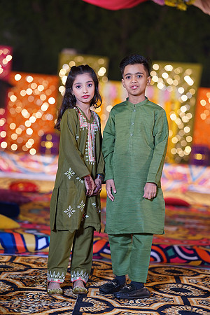 Mahnoor & Farooq Mehndi 00181