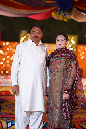 Mahnoor & Farooq Mehndi 00205