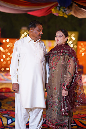Mahnoor & Farooq Mehndi 00206