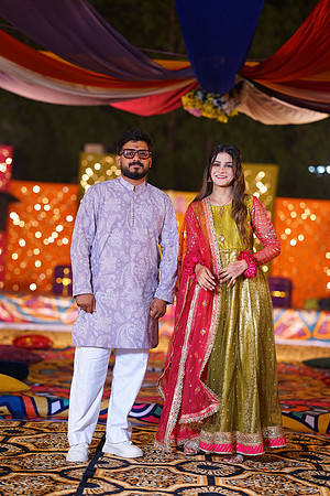 Mahnoor & Farooq Mehndi 00212