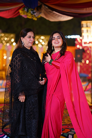 Mahnoor & Farooq Mehndi 00227
