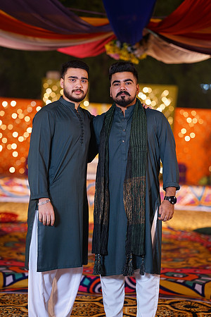 Mahnoor & Farooq Mehndi 00249