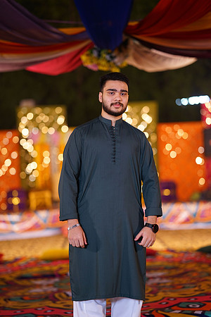 Mahnoor & Farooq Mehndi 00252