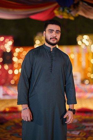 Mahnoor & Farooq Mehndi 00253