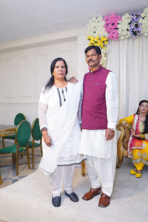 Mehak & Laraib Mehndi 00044