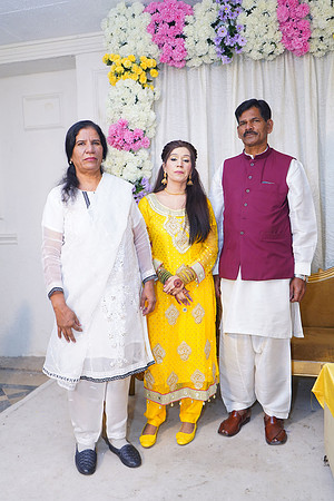 Mehak & Laraib Mehndi 00047