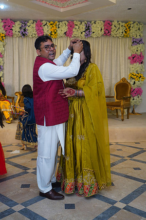 Mehak & Laraib Mehndi 00060