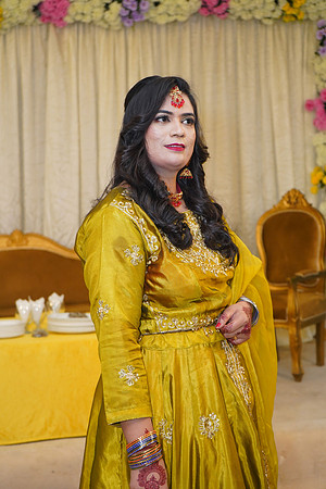 Mehak & Laraib Mehndi 00093