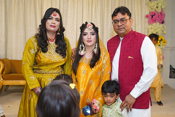Mehak & Laraib Mehndi 00100