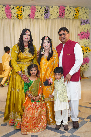 Mehak & Laraib Mehndi 00099