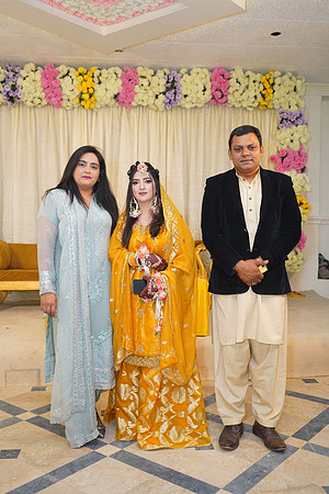 Mehak & Laraib Mehndi 00108