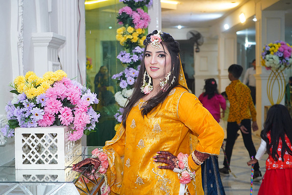 Mehak & Laraib Mehndi 00119