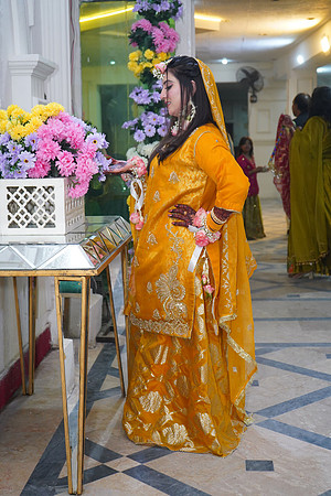 Mehak & Laraib Mehndi 00124