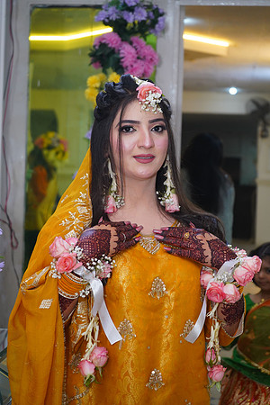 Mehak & Laraib Mehndi 00130