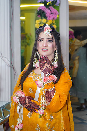 Mehak & Laraib Mehndi 00135