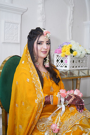 Mehak & Laraib Mehndi 00141