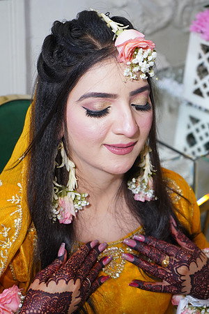 Mehak & Laraib Mehndi 00168