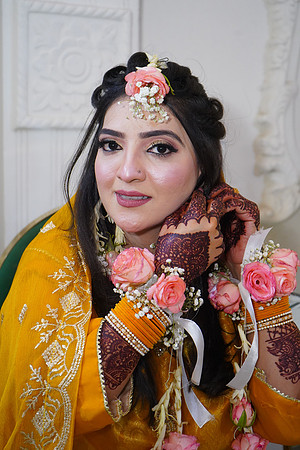 Mehak & Laraib Mehndi 00171