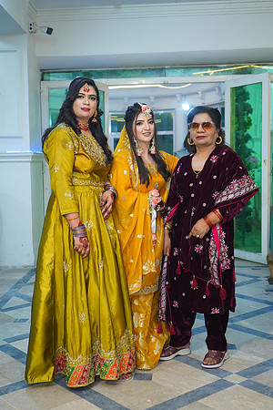 Mehak & Laraib Mehndi 00176