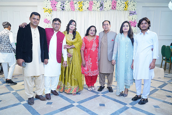 Mehak & Laraib Mehndi 00184