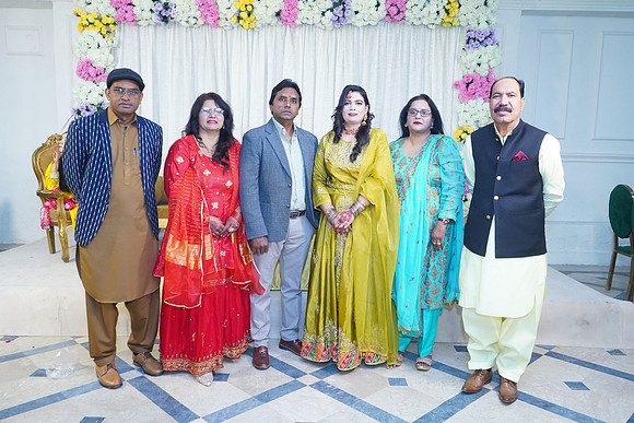 Mehak & Laraib Mehndi 00181