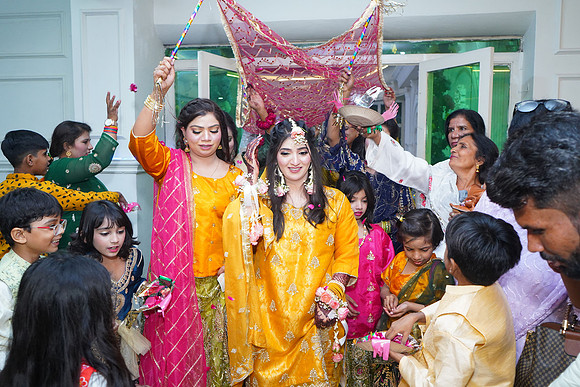 Mehak & Laraib Mehndi 00207