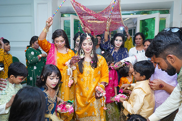 Mehak & Laraib Mehndi 00208